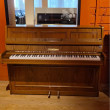 Grotrian-Steinweg 110 von 1975 in Schwarz glänzend