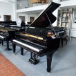 Steinway & Sons o von 1909 in Schwarz glänzend