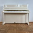Schimmel W114 International von 1993 in Weiß glänzend
