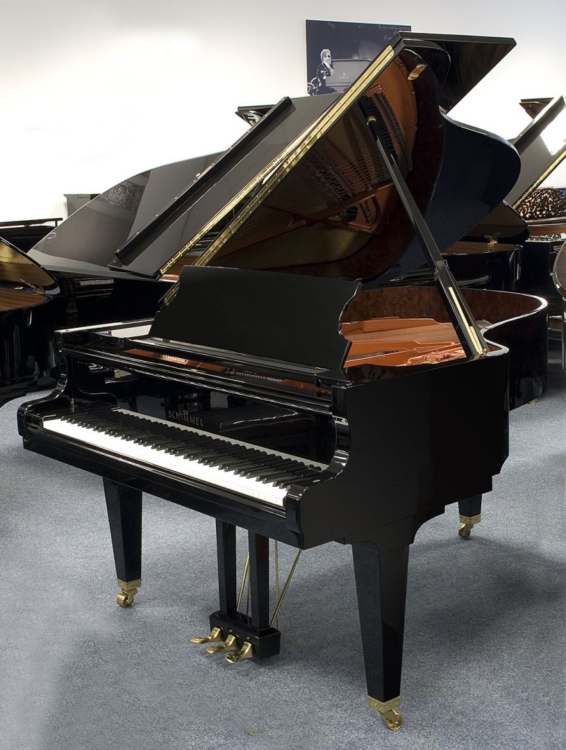 Schimmel SP182 von 2001 in Schwarz glänzend