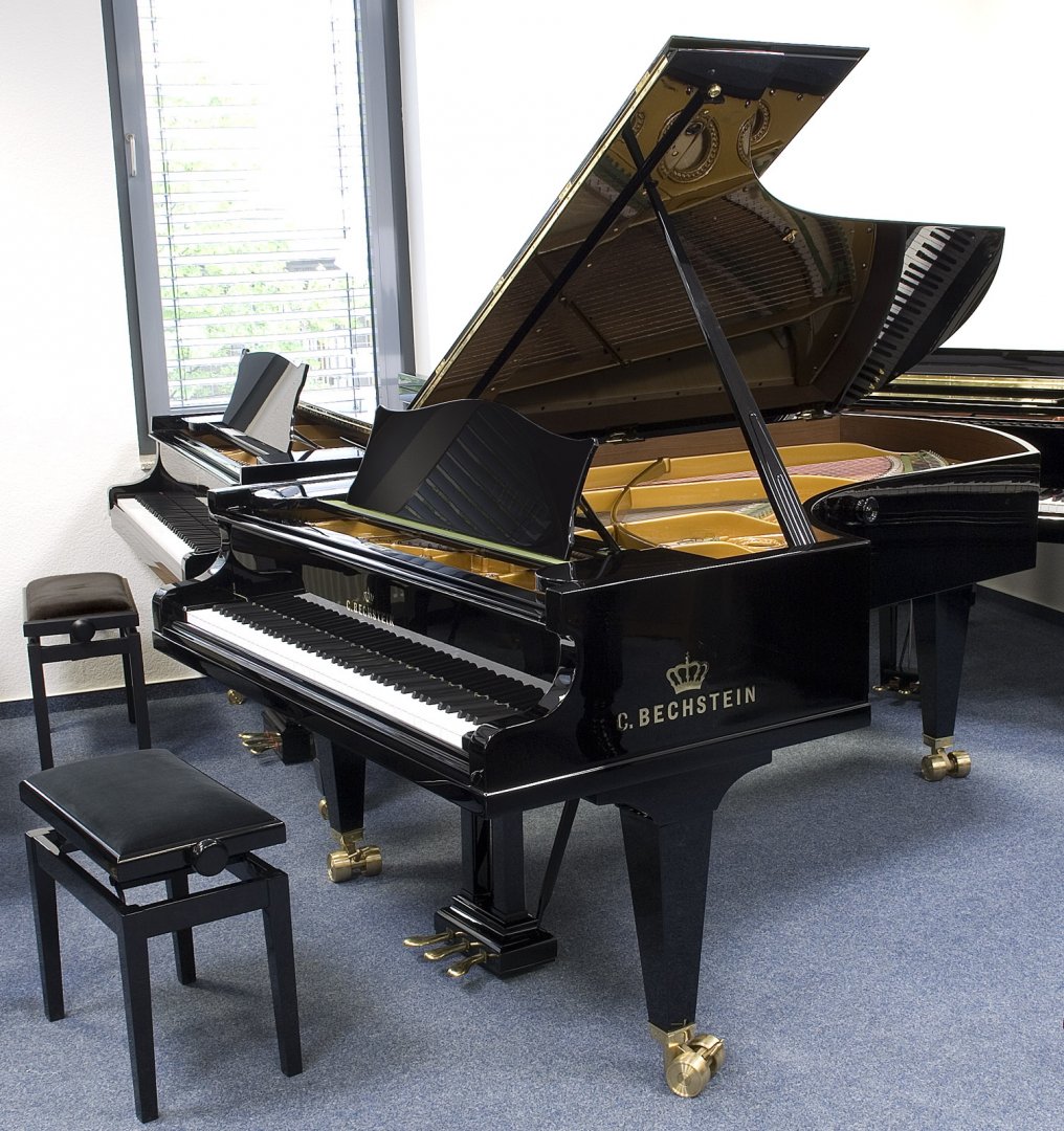 Bechstein C 223 von 1938 in Schwarz glänzend